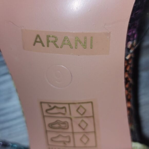 Fashion Nova Arani Multicolor Snakeskin Heels  Sz 9 NWOT - Picture 7 of 7